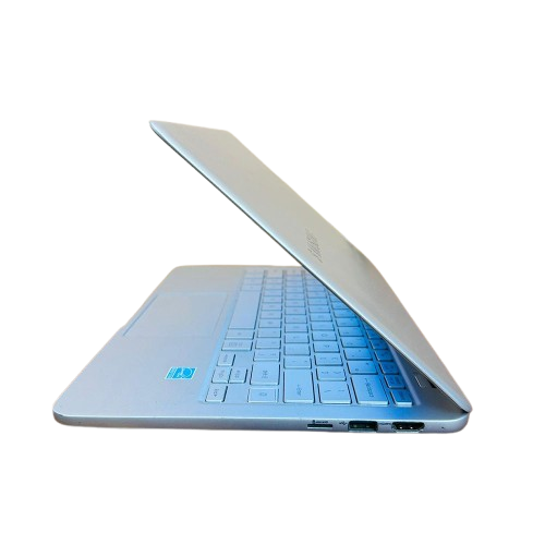 SAMSUNG X3N I7 7TH Generation 8GB RAM 256 M2 HDD - Image 3